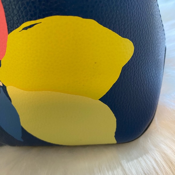 EUC Kate spade New York Eva lemon zest bucket bag/ crossbody - Picture 8 of 15